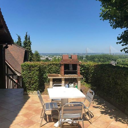 Aux Lettres Du Lavoir La Rivière-Saint-Sauveur Exteriör bild