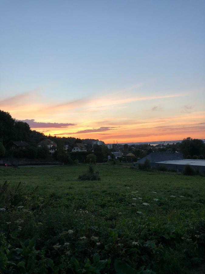 Aux Lettres Du Lavoir La Rivière-Saint-Sauveur Exteriör bild